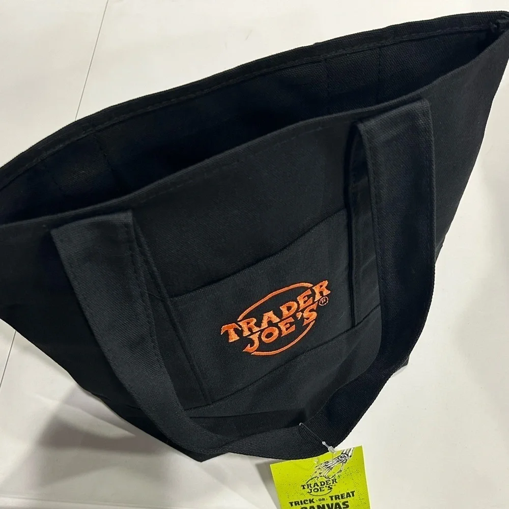 Trader Joe’s Mini Canvas Tote Bag Trick or Treat Black NWT Limited Halloween